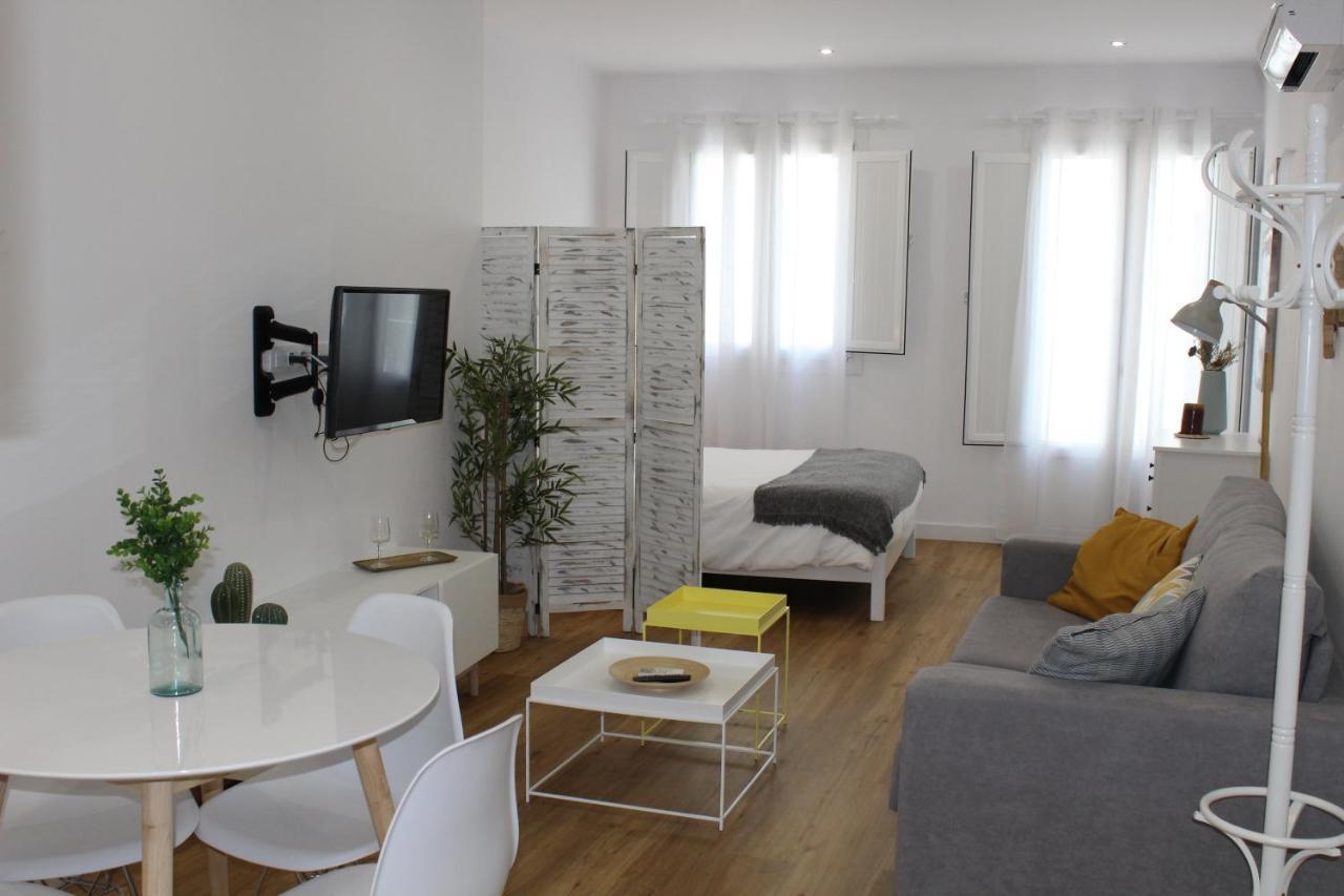 Encanto De La Catedral Ha Loft Appartement *